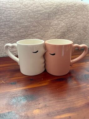 Giftcraft Heart-Handle Ceramic Couple Mugs Cream & Blush gently used condition